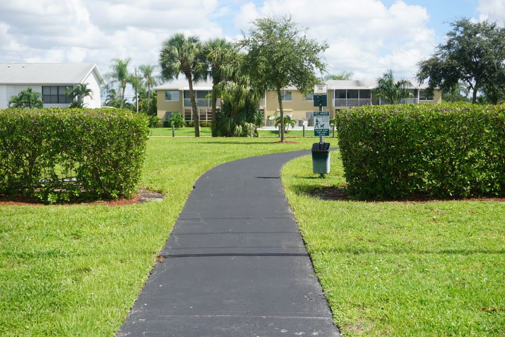 Founders Park - pathway
